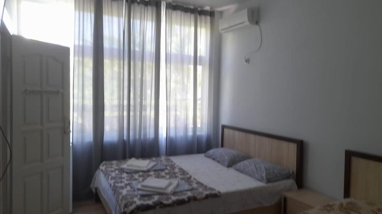 Hotel Гостевой Дом "Сария" Alakhadzi Exteriér fotografie